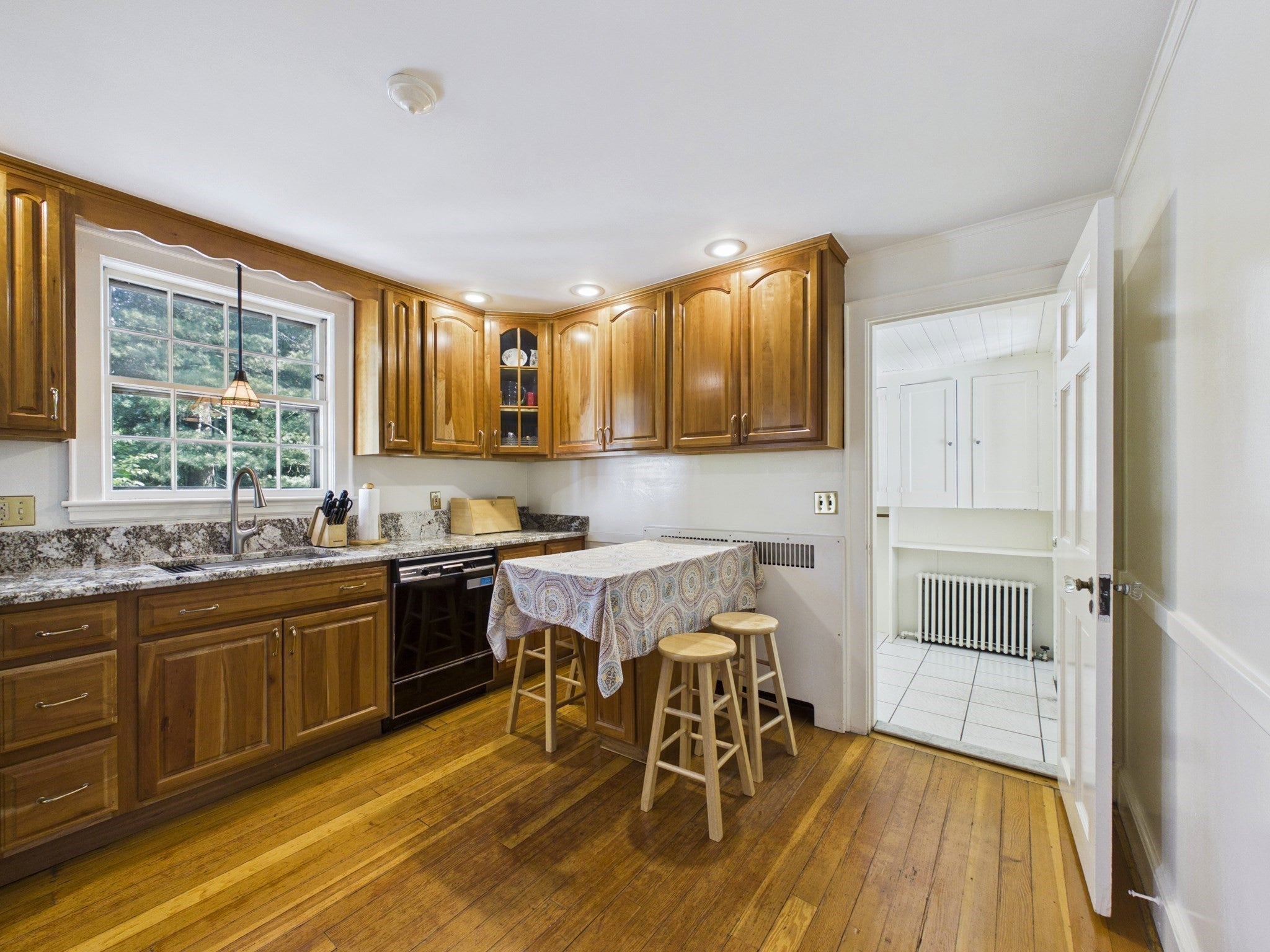 390 Marsh St, Belmont, MA, 390 Marsh St, Belmont, MA Photo #12