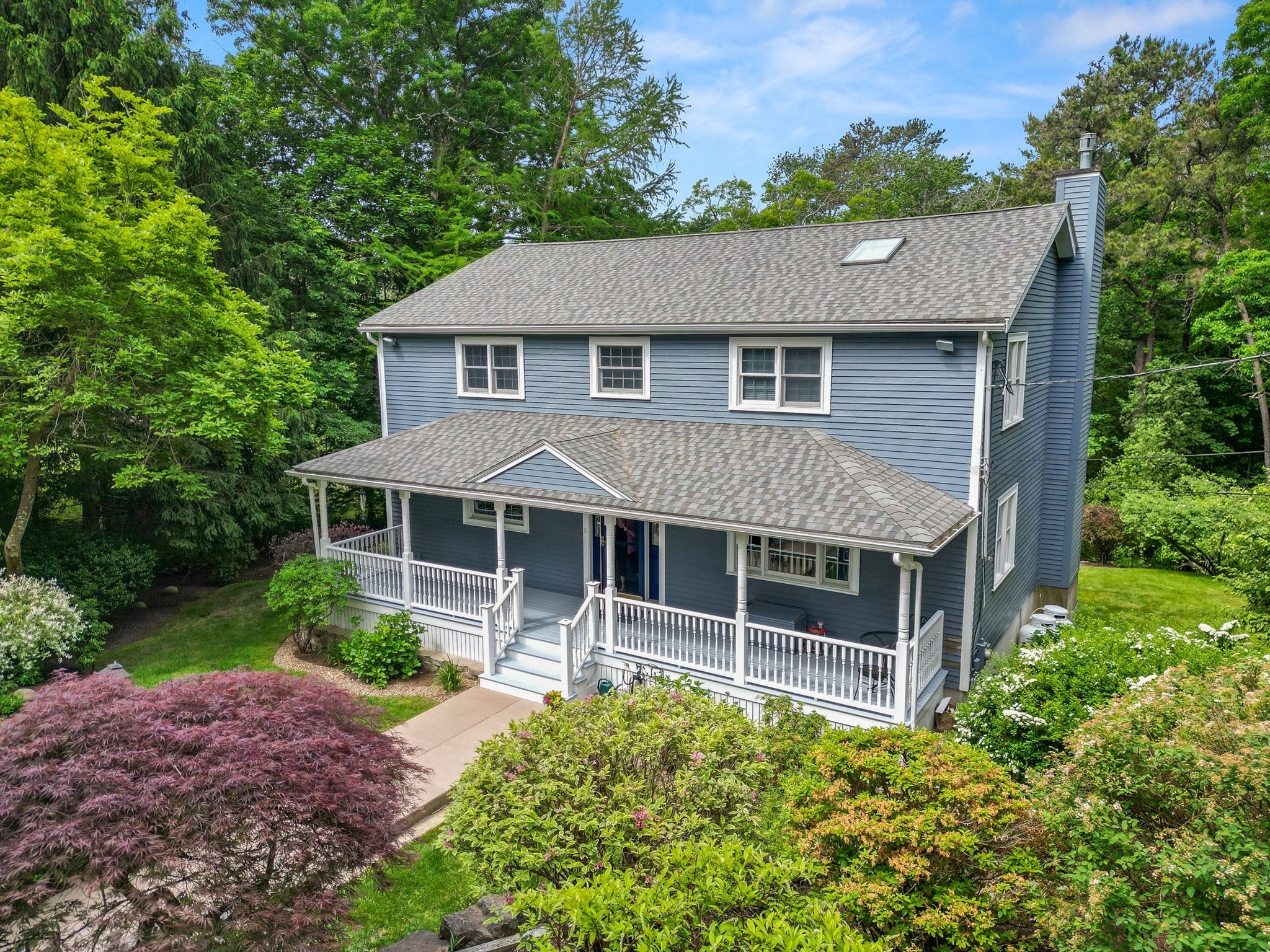 30 R Magnolia Ave