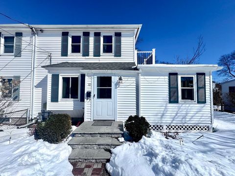 Photo of 10 Marrigan St, Arlington, MA 02474 (MLS # 73481241)