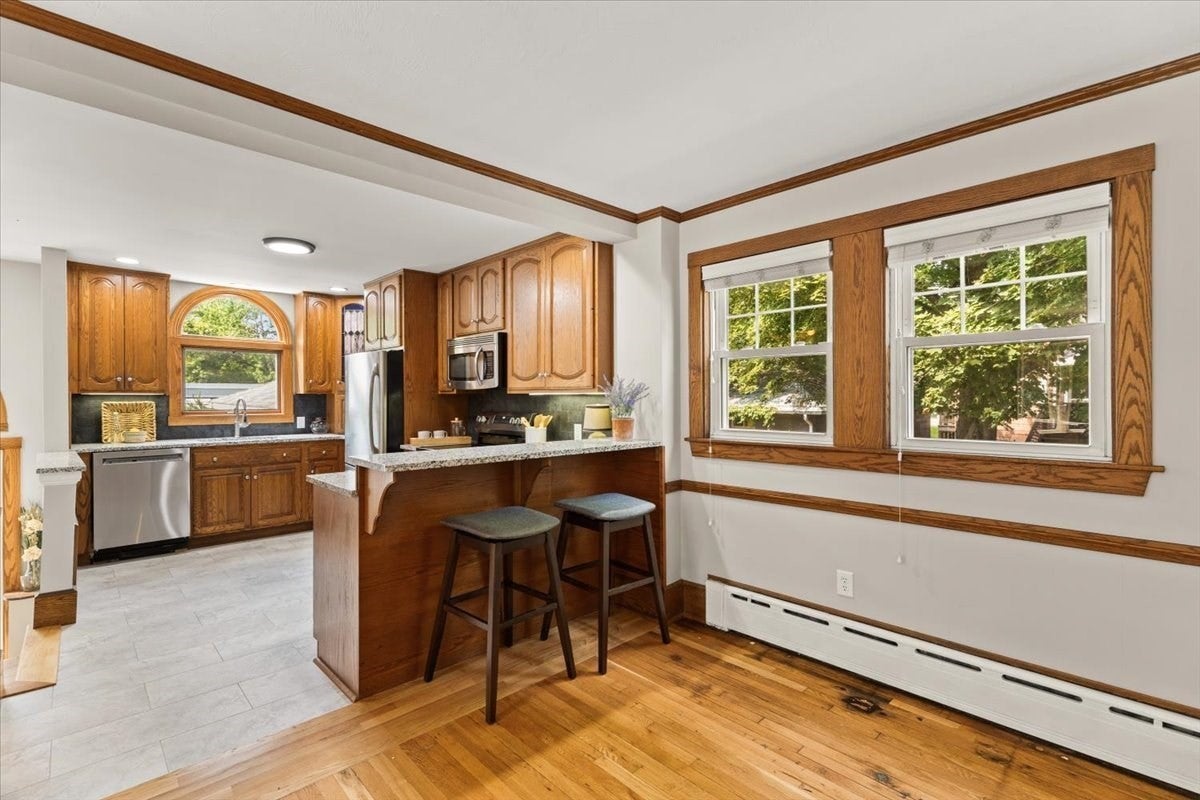 90 Silver St, Randolph, MA Photo #10