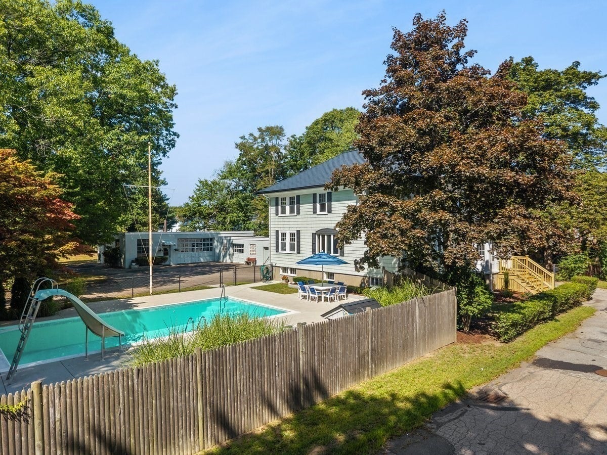 90 Silver St, Randolph, MA Photo #28