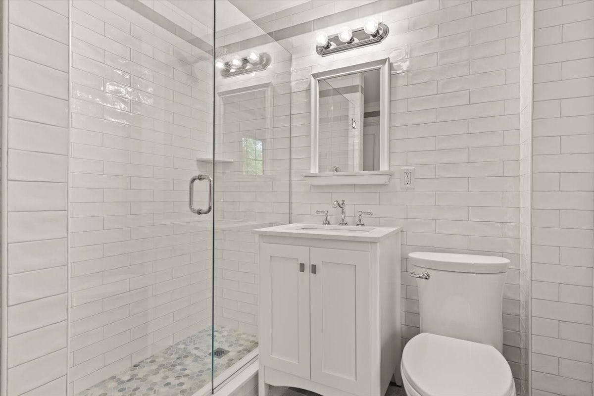 90 Silver St, Randolph, MA Photo #17