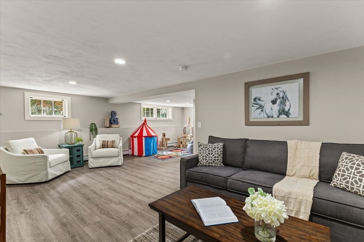 90 Silver St, Randolph, MA Photo #24