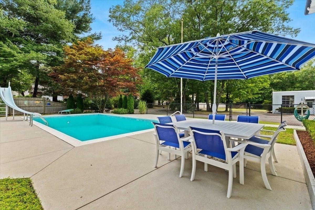 90 Silver St, Randolph, MA Photo #26