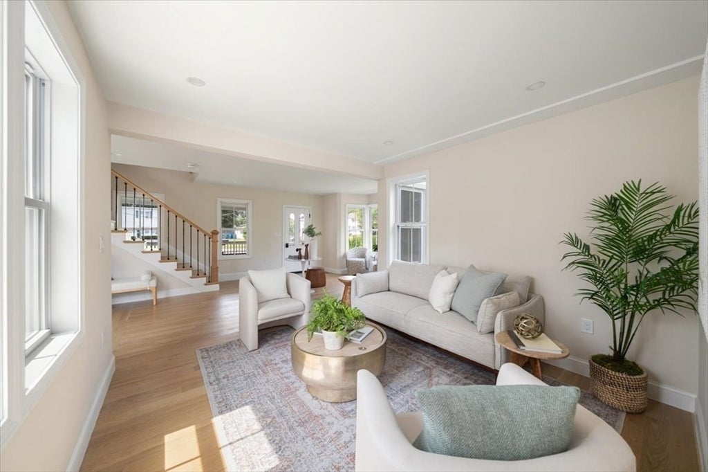 30 Shore St, Falmouth, MA, 30 Shore St, Falmouth, MA Photo #17