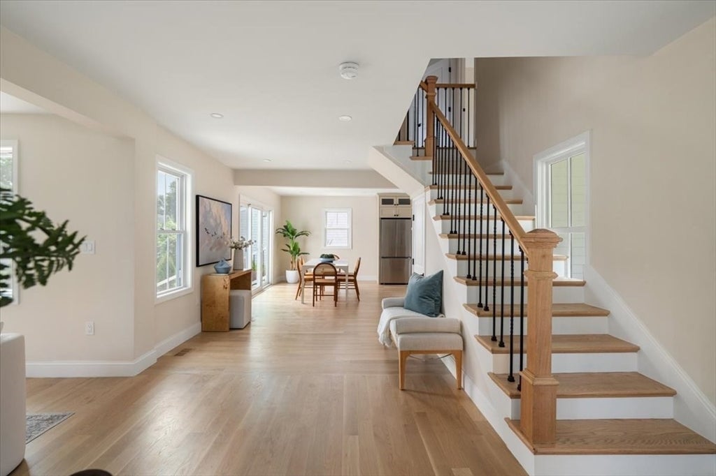 30 Shore St, Falmouth, MA, 30 Shore St, Falmouth, MA Photo #5