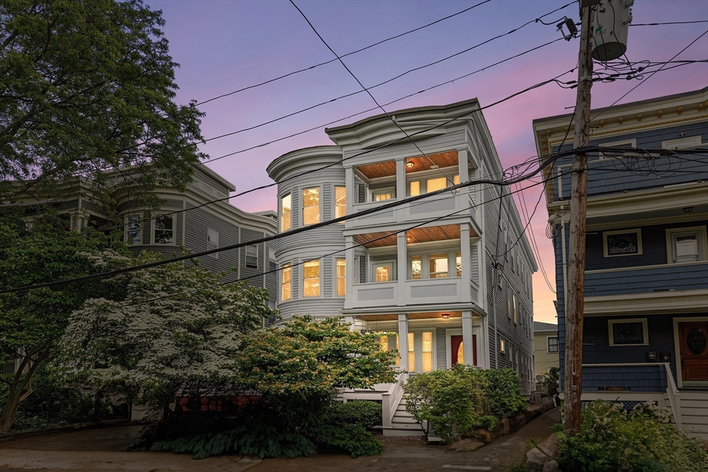 114 Trowbridge Street 2