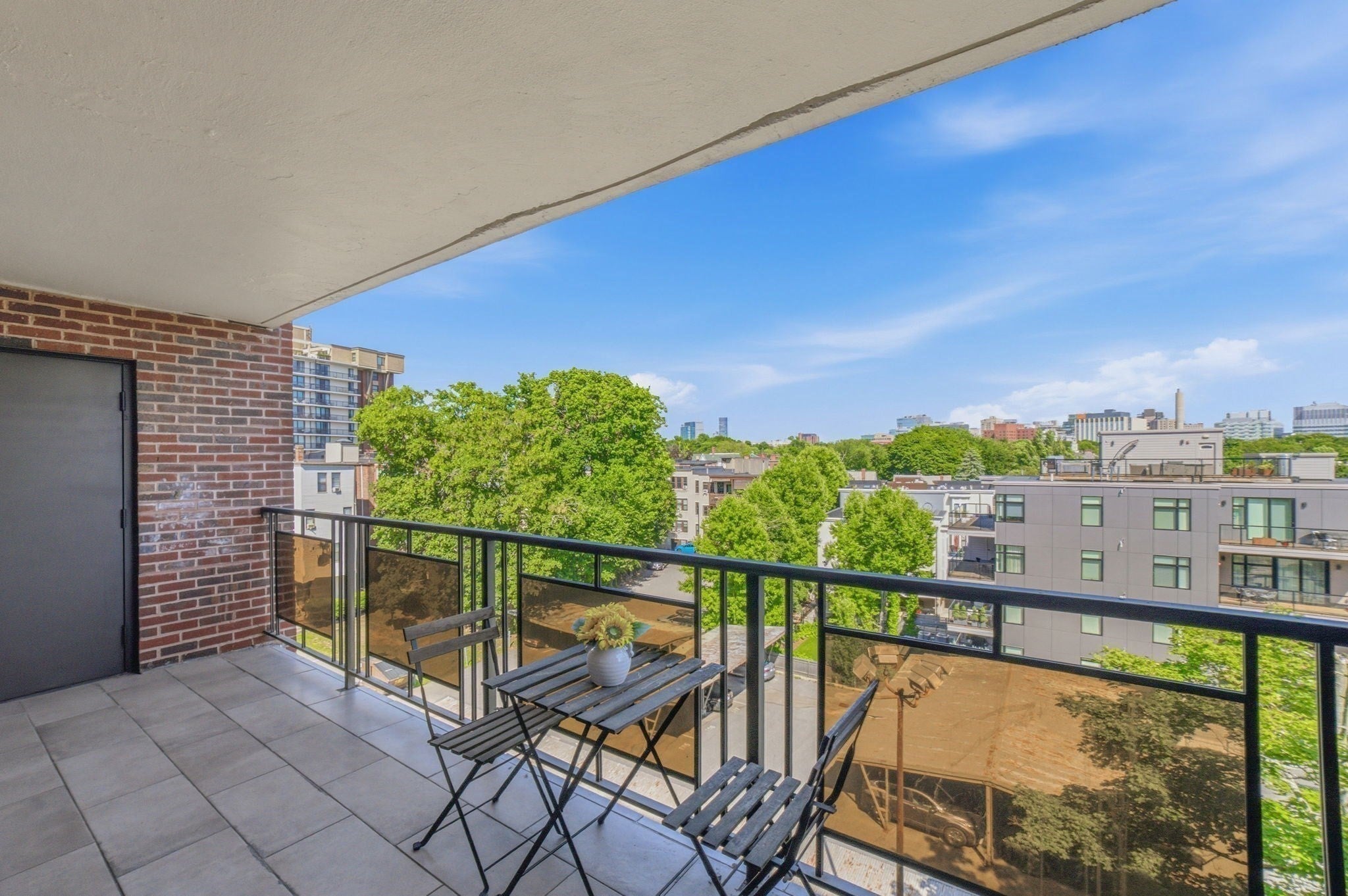 30 Stearns Road 505
