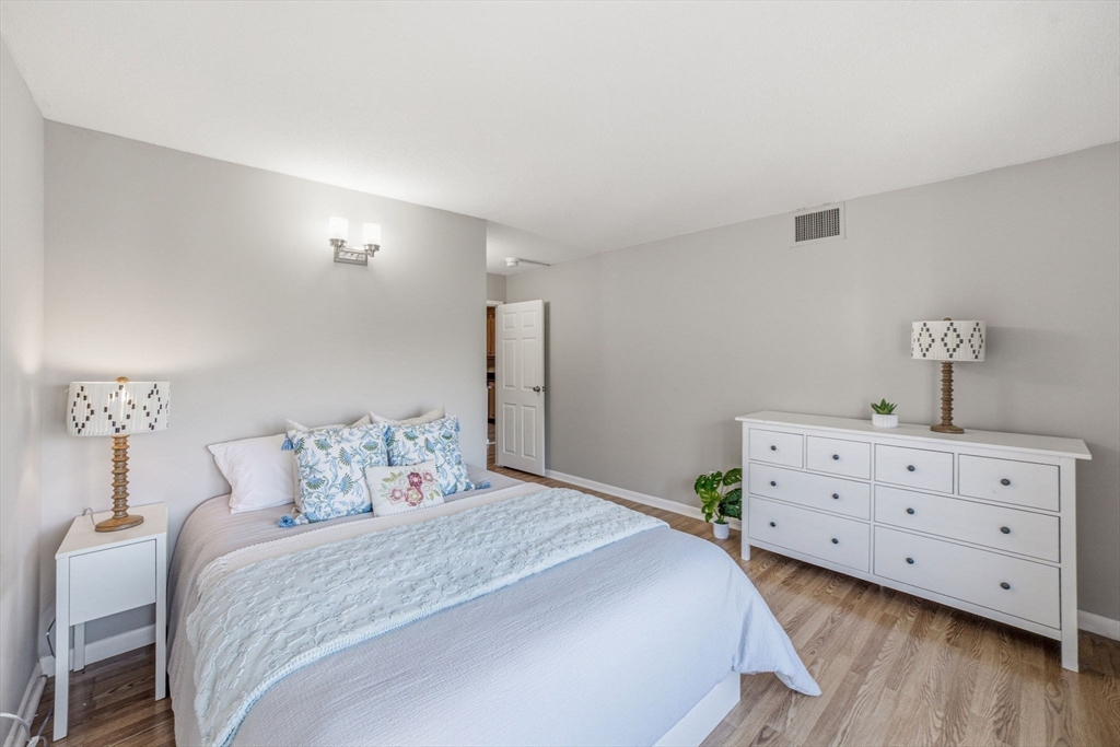 30 Stearns Road #505, Brookline, MA, 30 Stearns Road #505, Brookline, MA Photo #10