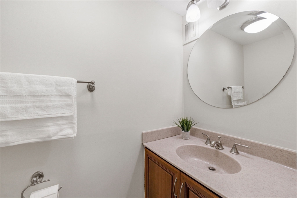 30 Stearns Road #505, Brookline, MA, 30 Stearns Road #505, Brookline, MA Photo #26