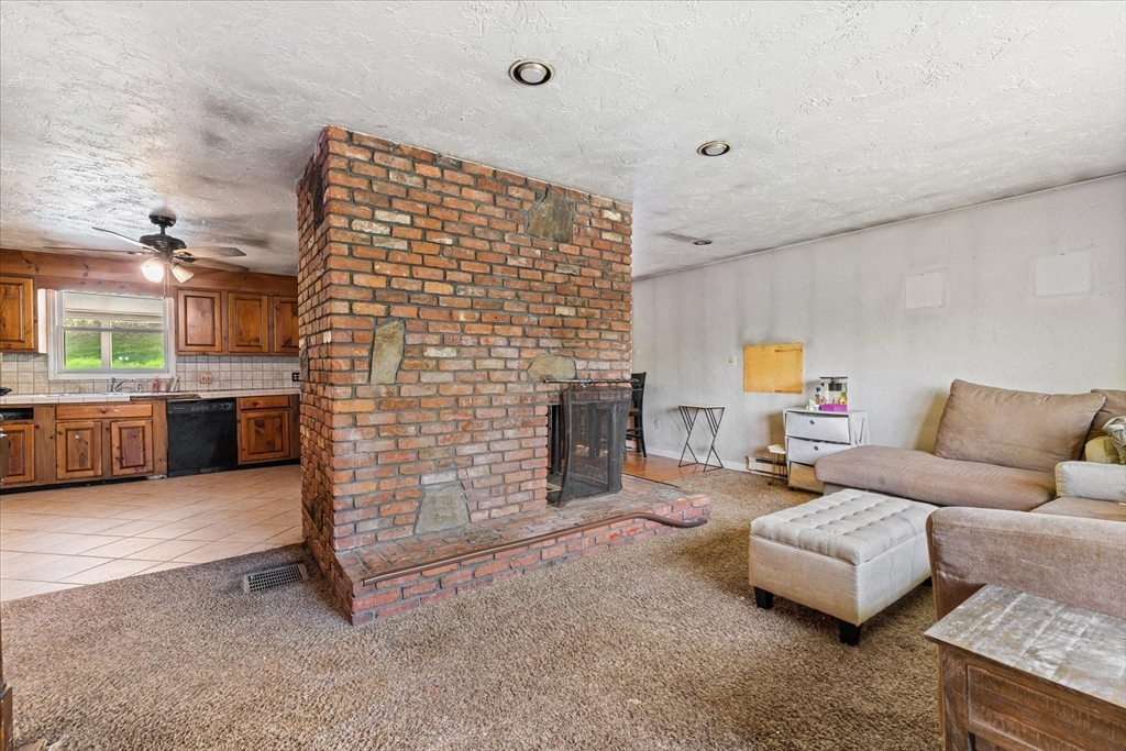 69 Sandersdale  Rd