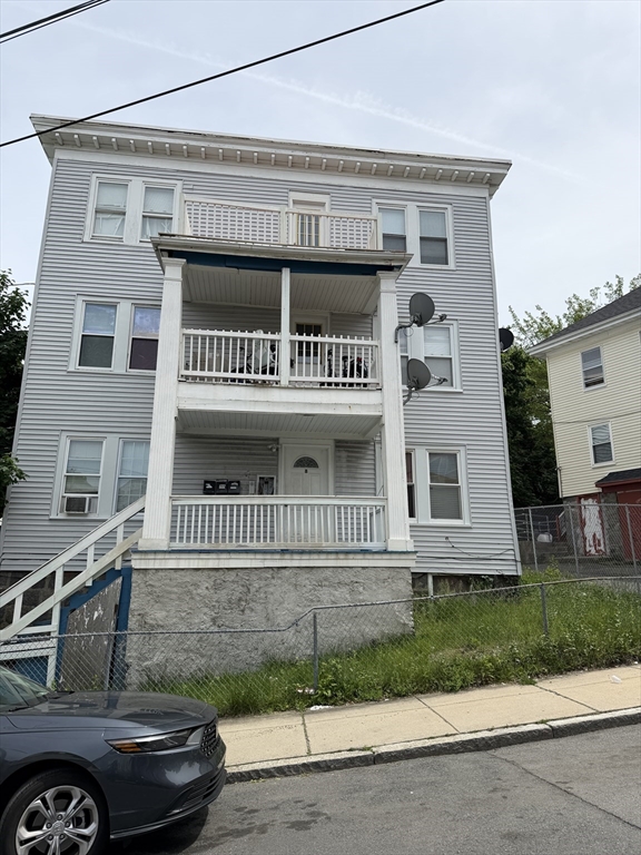 8 Ogden St