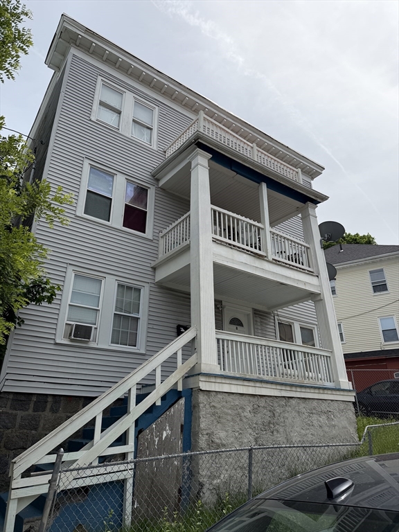 8 Ogden St