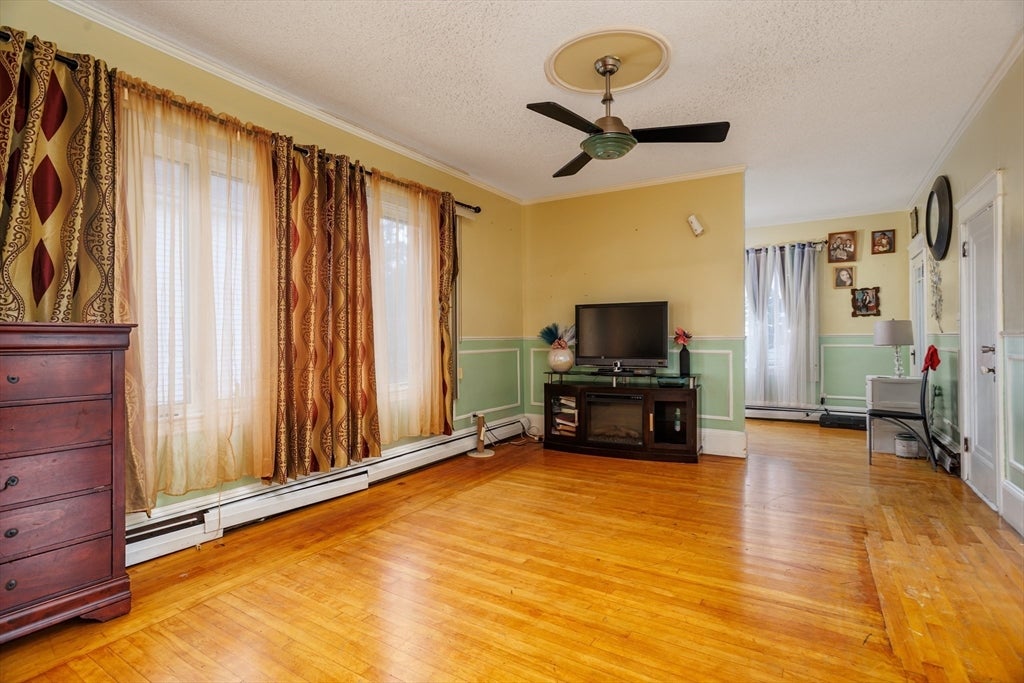 407-409 Belmont St, Fall River, MA, 407-409 Belmont St, Fall River, MA Photo #12