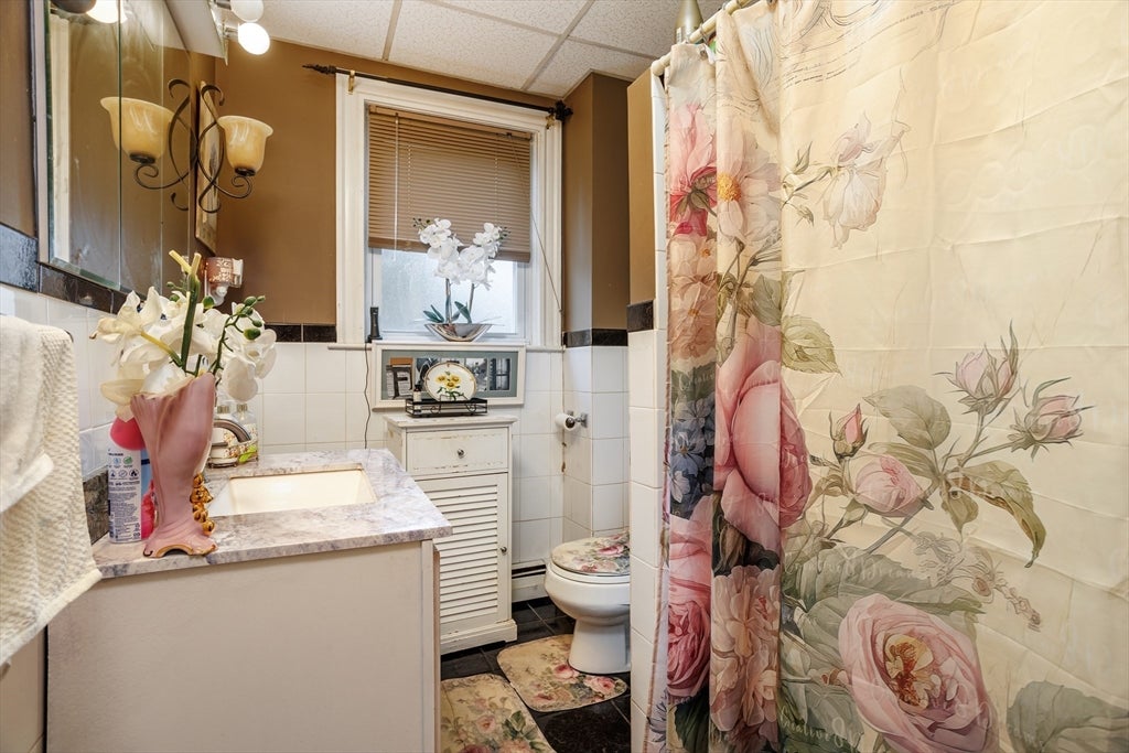 407-409 Belmont St, Fall River, MA, 407-409 Belmont St, Fall River, MA Photo #34