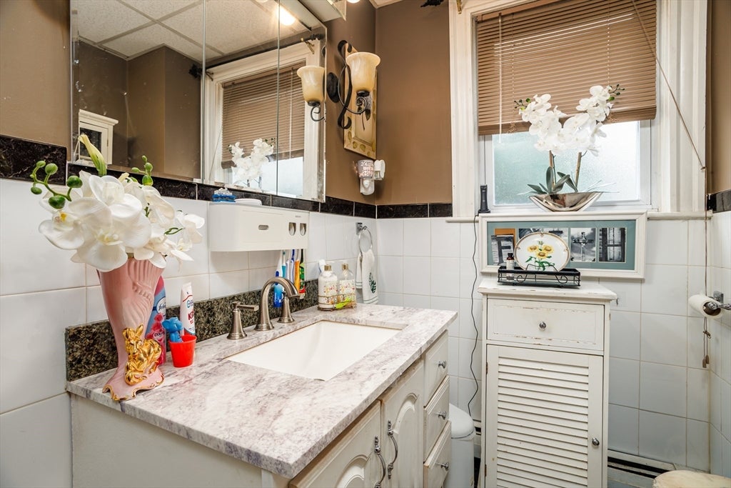 407-409 Belmont St, Fall River, MA, 407-409 Belmont St, Fall River, MA Photo #35