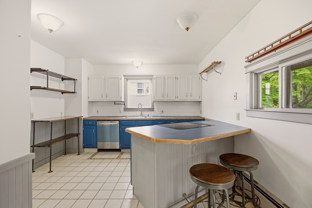 118 Wilbur Avenue