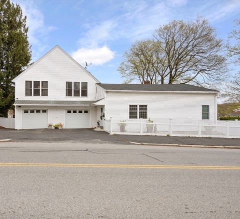 Photo of 6 Harrington Way, Worcester, MA 01604 (MLS # 73510117)