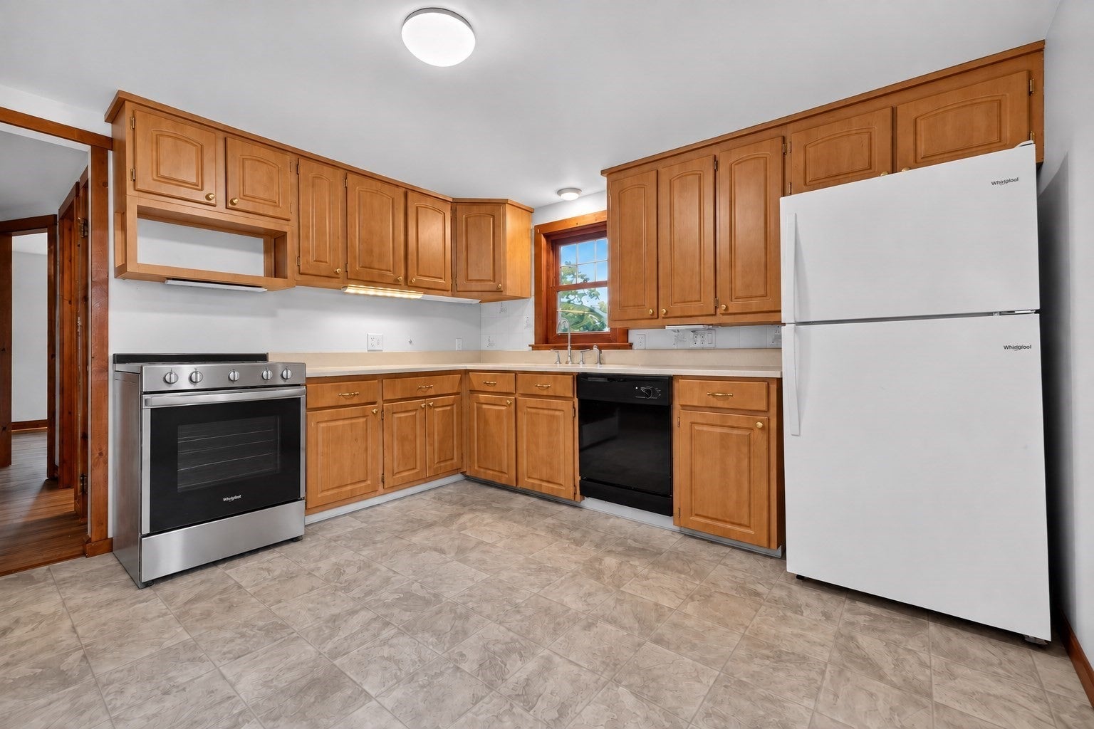 19 Springvale Ln, Lynn, MA Photo #5