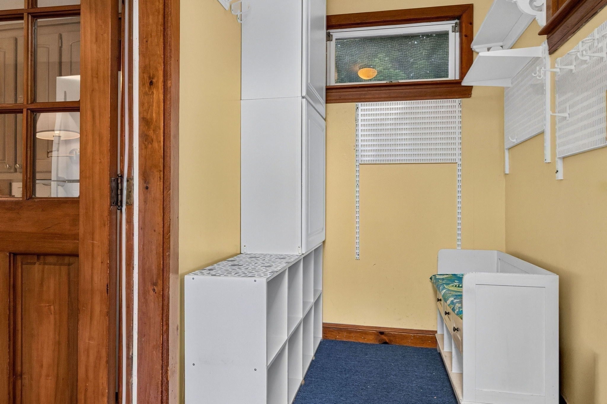 19 Springvale Ln, Lynn, MA Photo #2