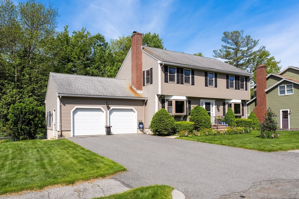 11 Beechtree Cir