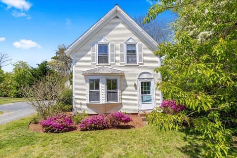 34 Oak Street Harwich MA 02645