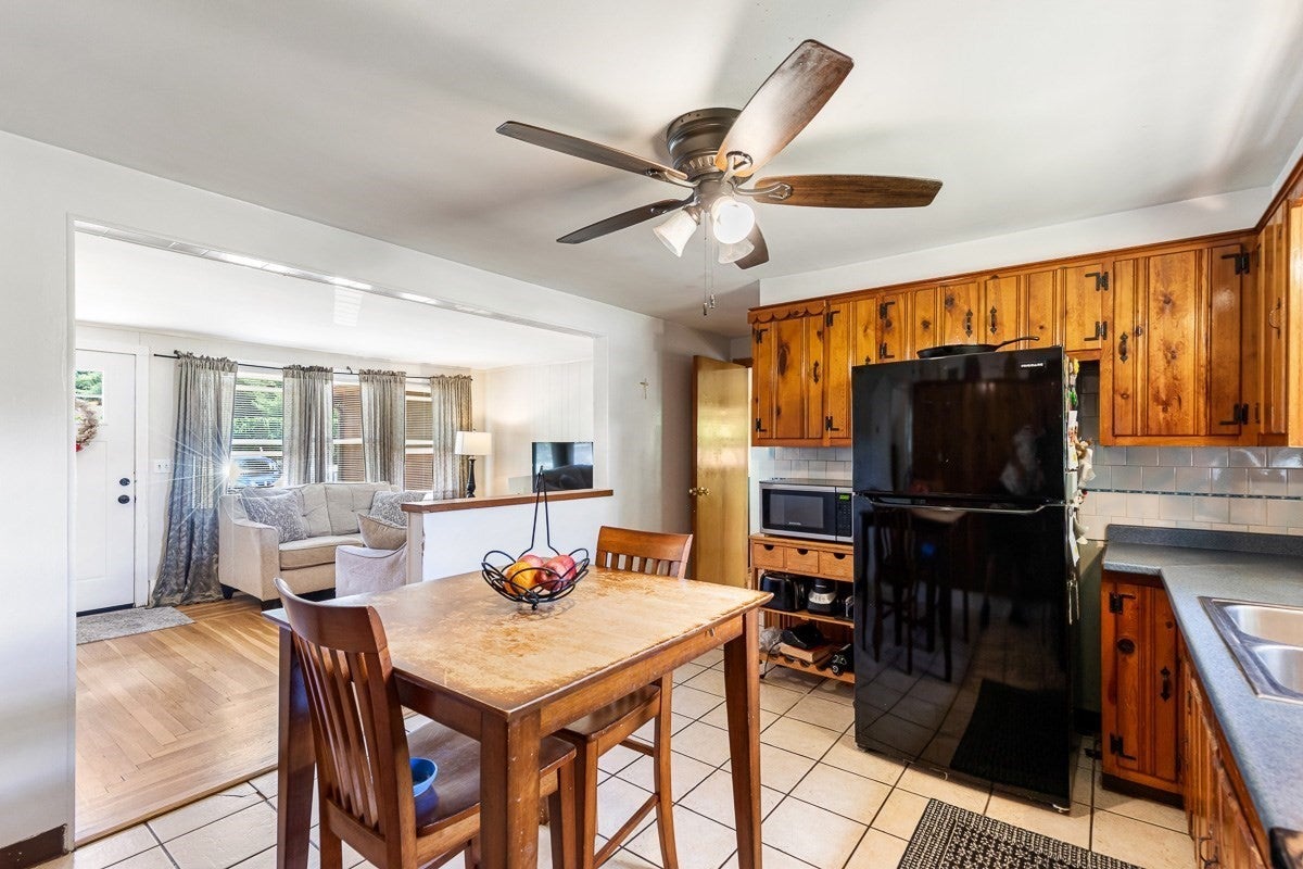 1096 Taunton Ave, Seekonk, MA, 1096 Taunton Ave, Seekonk, MA Photo #17