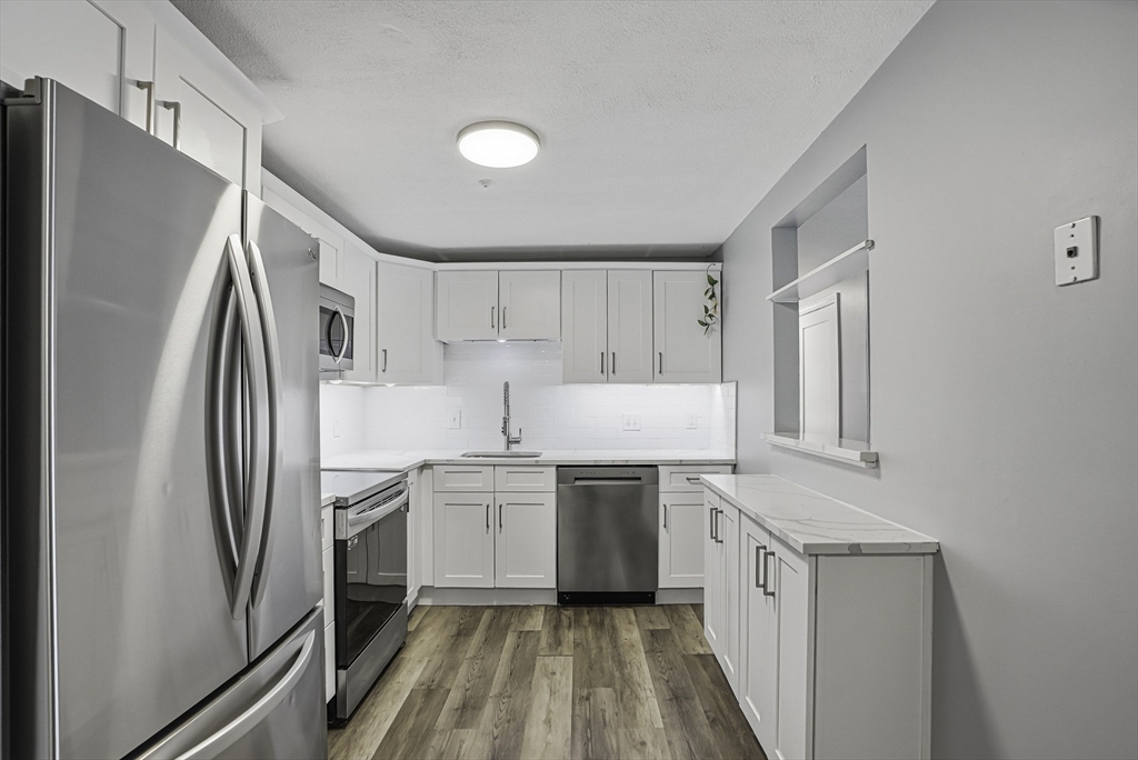26 Williamsburg Ct 12