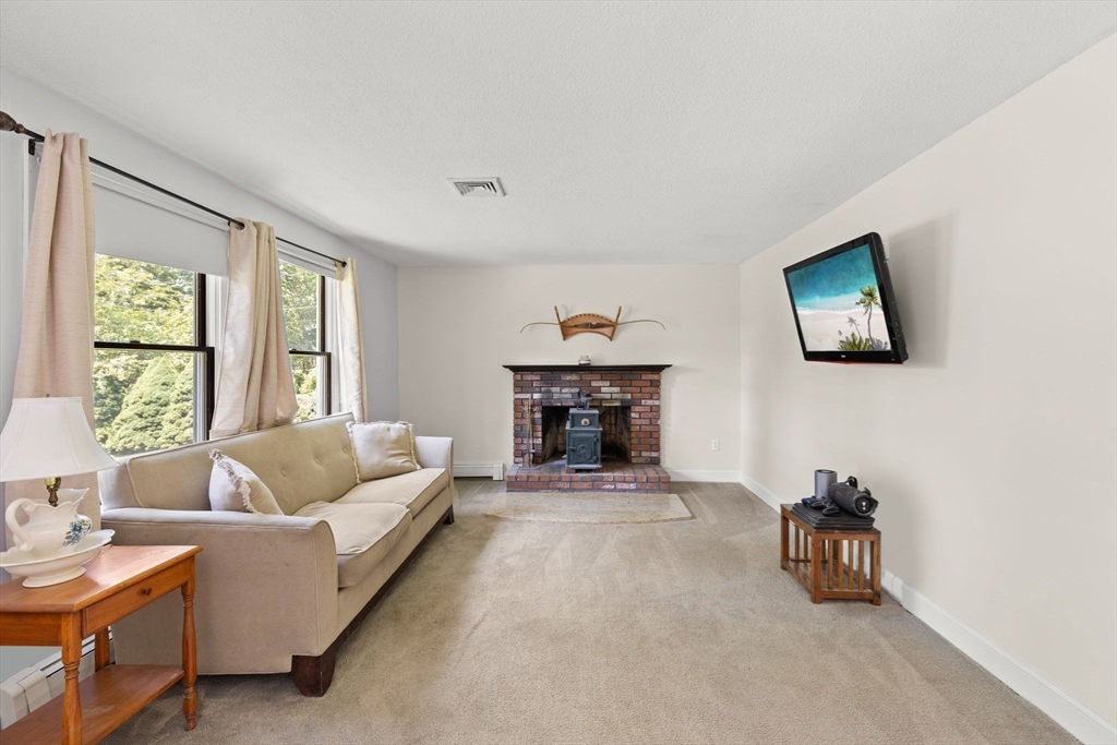 25 Palmer Mill Rd