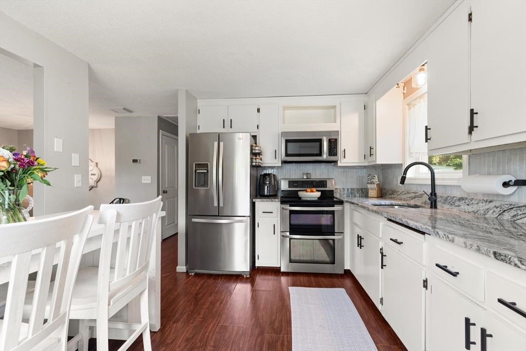 133 Willowdale Rd, Tyngsborough, MA, 133 Willowdale Rd, Tyngsborough, MA Photo #7
