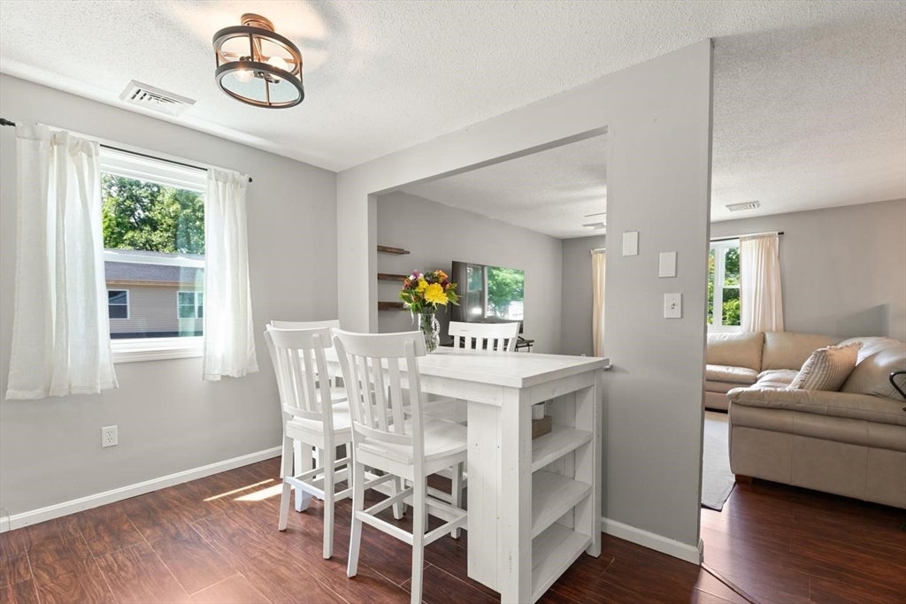 133 Willowdale Rd, Tyngsborough, MA, 133 Willowdale Rd, Tyngsborough, MA Photo #12