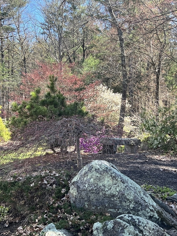 Upton, Massachusetts 01568, United States, 4 Bedrooms Bedrooms, ,3 BathroomsBathrooms,Residential,Active,37198