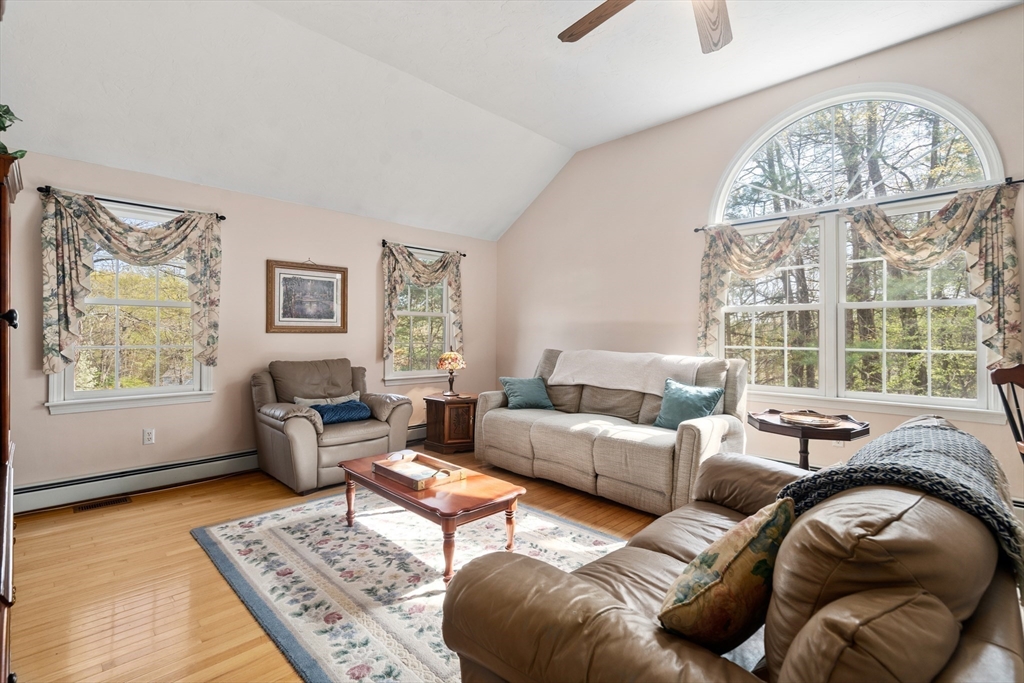 44 Laurel Drive, Hudson, MA, 44 Laurel Drive, Hudson, MA Photo #11