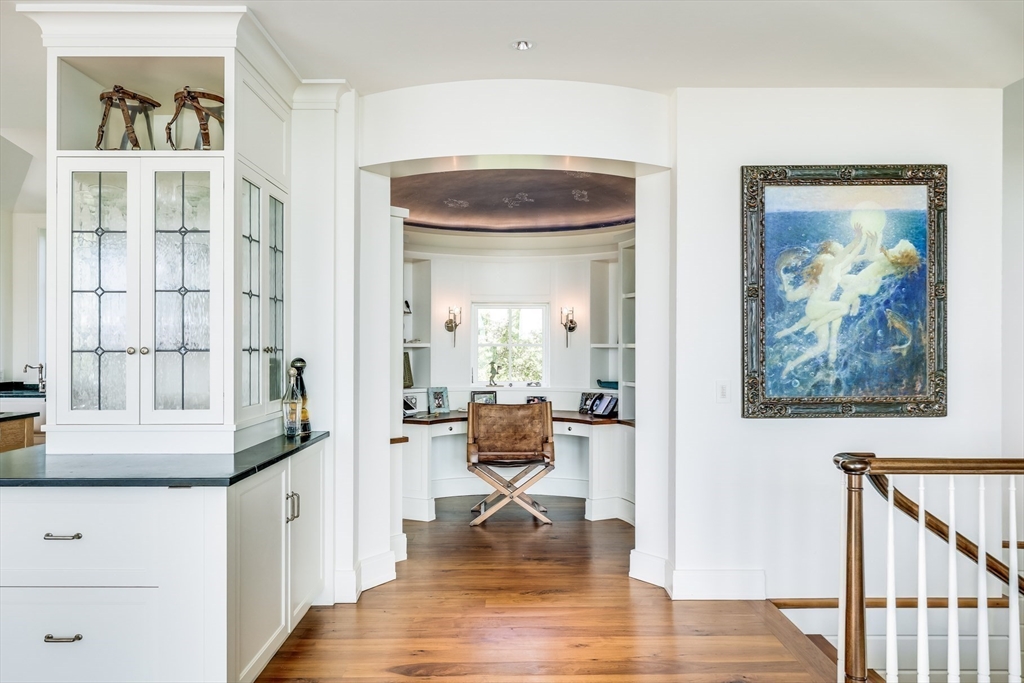 Yarmouth, Massachusetts 02673, United States, 4 Bedrooms Bedrooms, ,5 BathroomsBathrooms,Residential,Active,111011