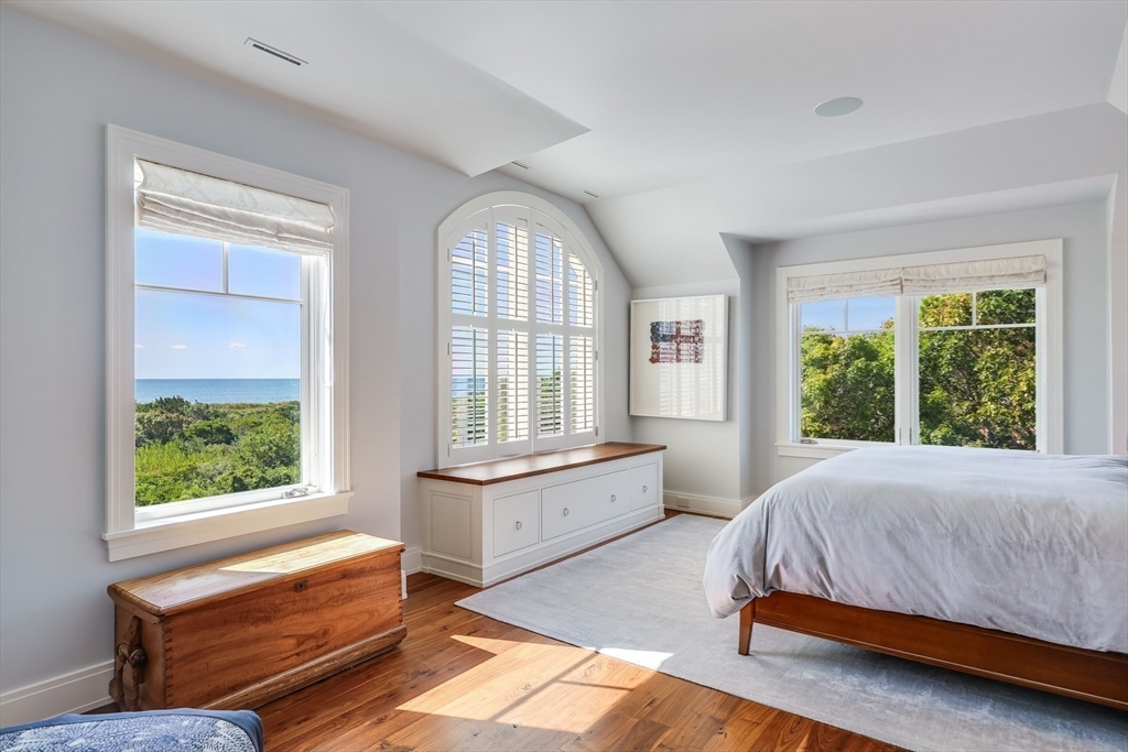 Yarmouth, Massachusetts 02673, United States, 4 Bedrooms Bedrooms, ,5 BathroomsBathrooms,Residential,Active,111011