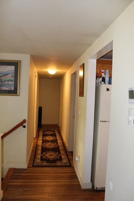 4 Howard George Ct