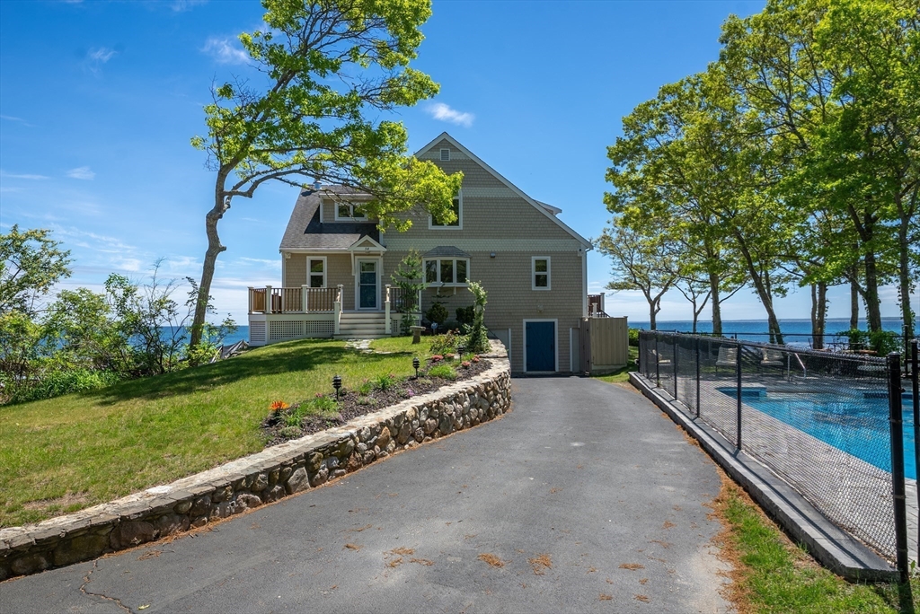 54 Harlows Landing