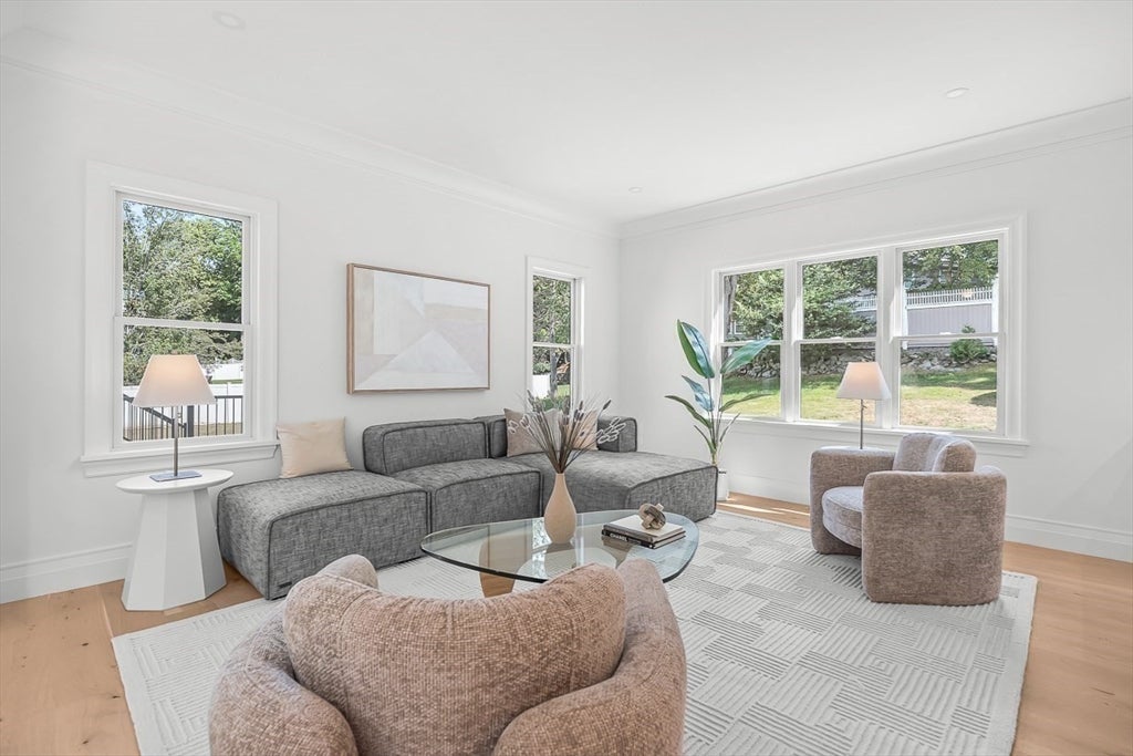 7 Hutchinson Road, Winchester, MA, 7 Hutchinson Road, Winchester, MA Photo #16