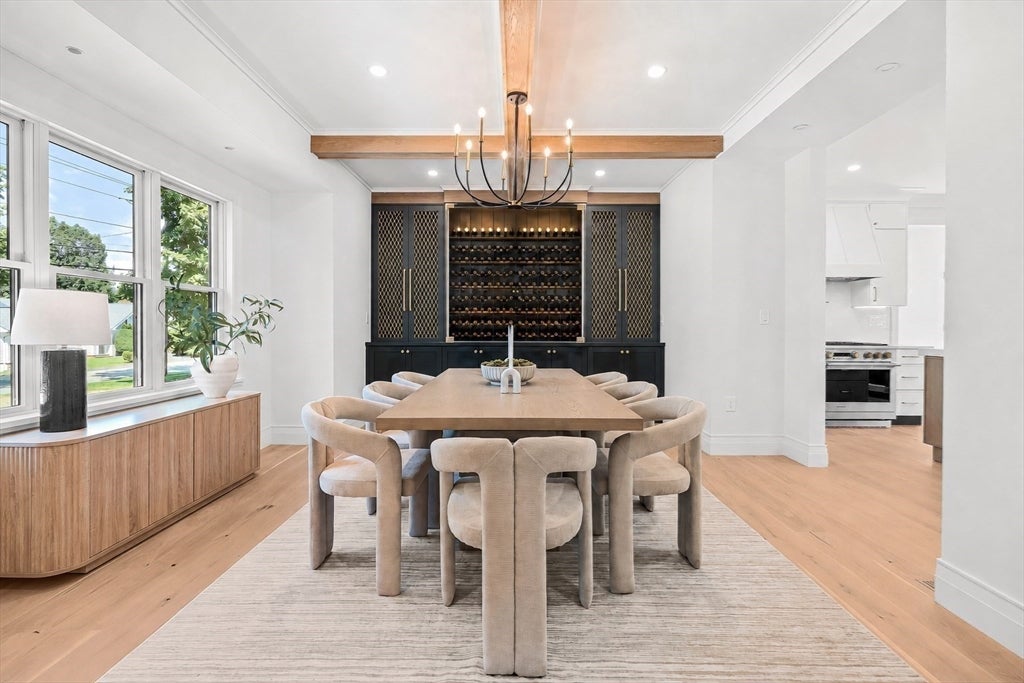 7 Hutchinson Road