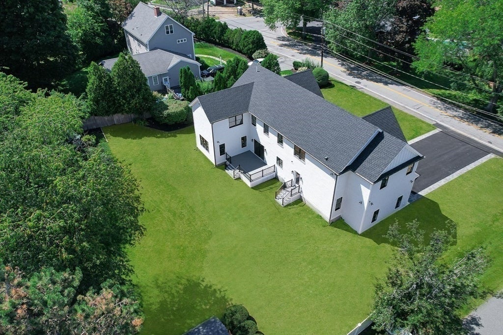 7 Hutchinson Road, Winchester, MA, 7 Hutchinson Road, Winchester, MA Photo #37
