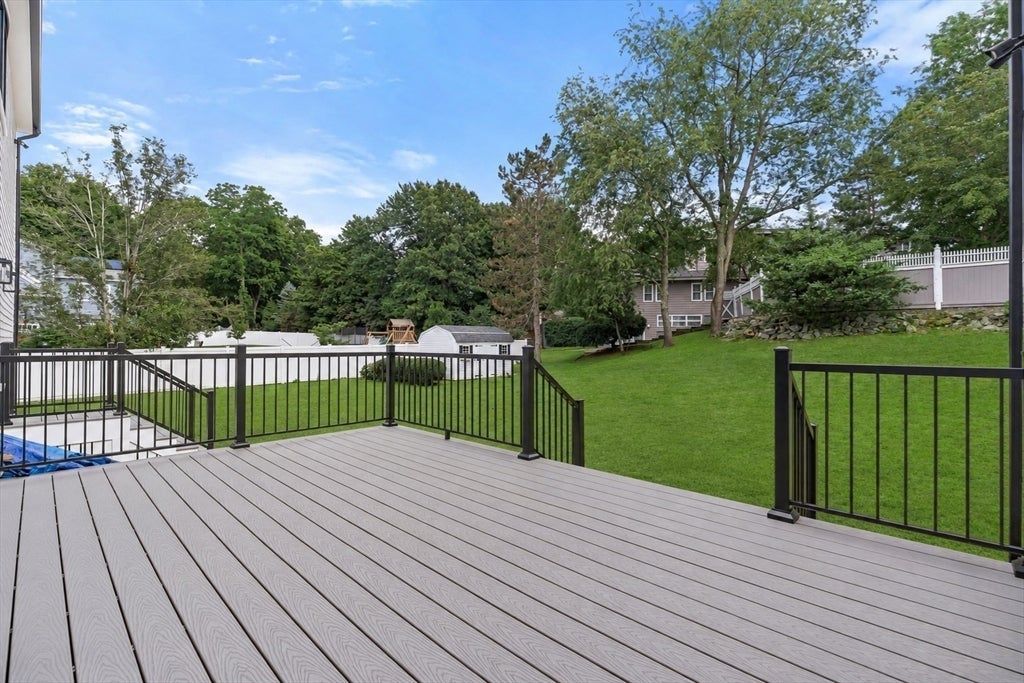 7 Hutchinson Road, Winchester, MA, 7 Hutchinson Road, Winchester, MA Photo #39