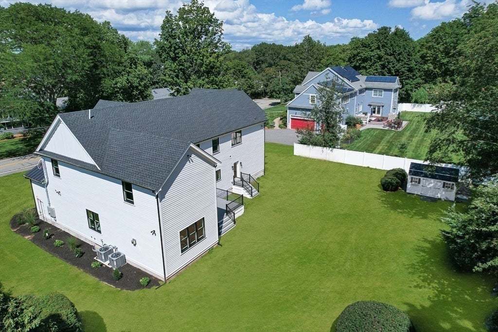 7 Hutchinson Road, Winchester, MA, 7 Hutchinson Road, Winchester, MA Photo #38