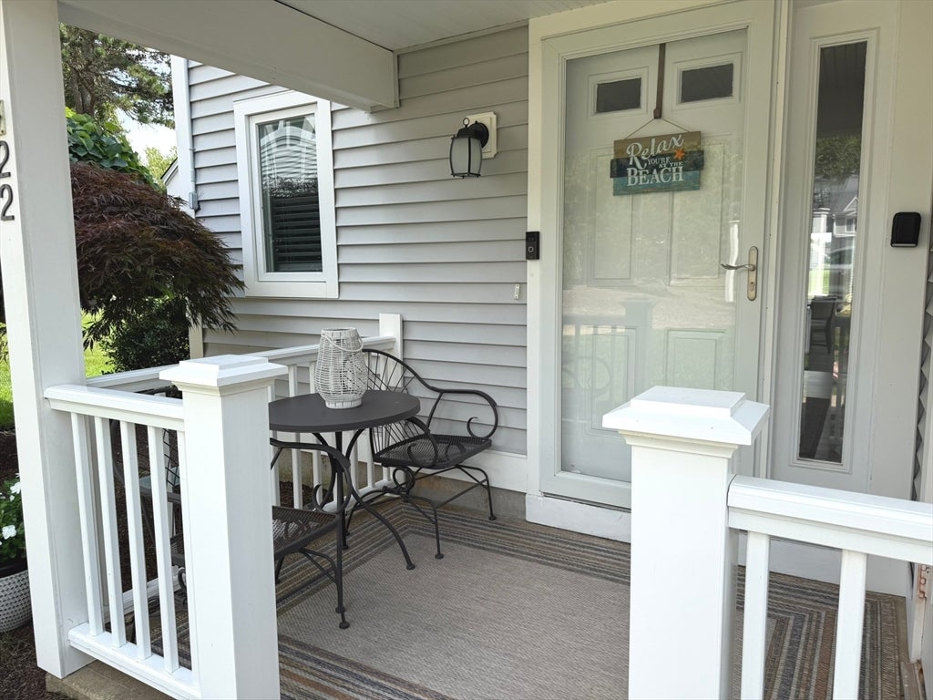 22 Westcliff Dr 22