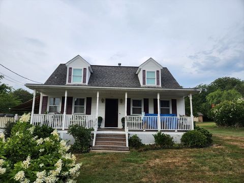 150 Butler St Somerset MA 02726