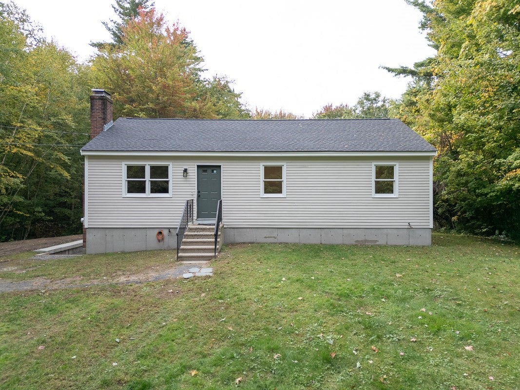 70 Clement Rd, Townsend, MA, 70 Clement Rd, Townsend, MA Photo #18