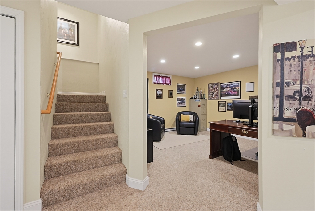 20 Cedarview Cir #20, Milford, MA Photo #24