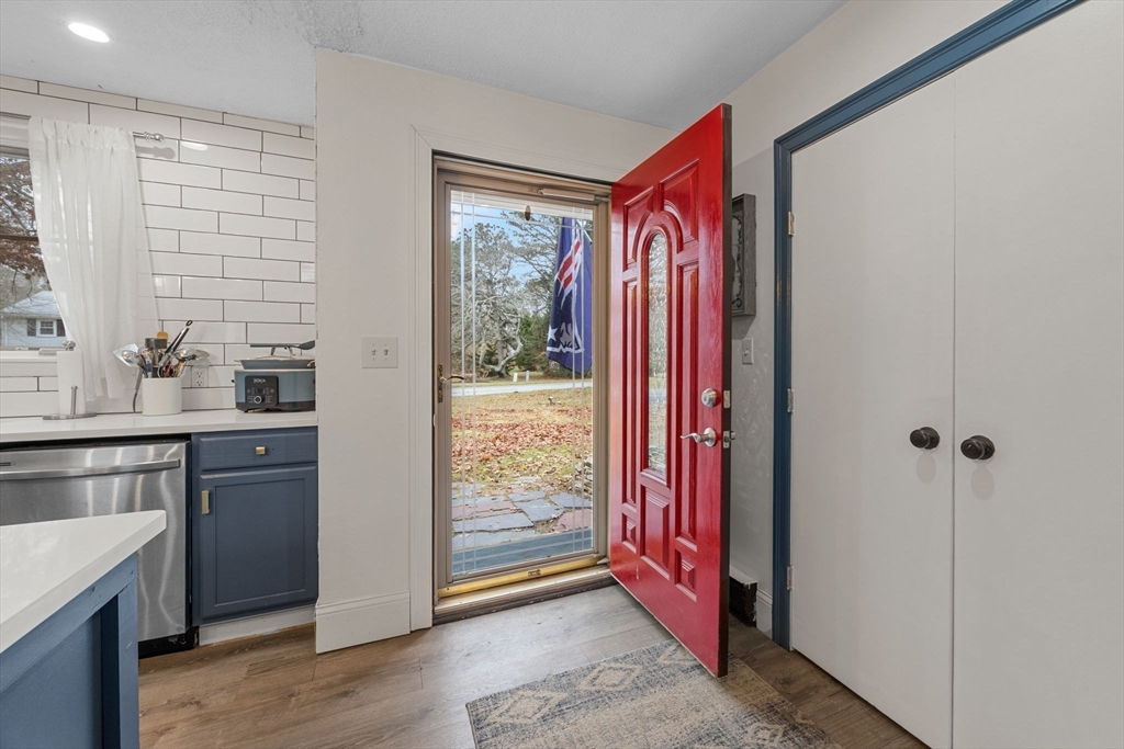 17 Kensington Dr