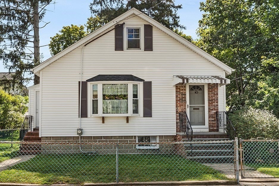 Photo of 10 Joyce Kilmer Rd, Boston, MA