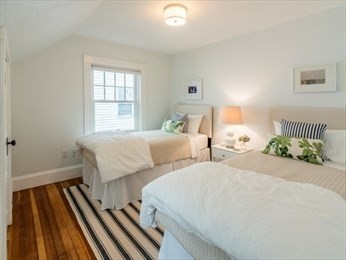 17 Warwick Rd, Watertown, MA Photo #10