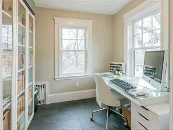 17 Warwick Rd, Watertown, MA Photo #6